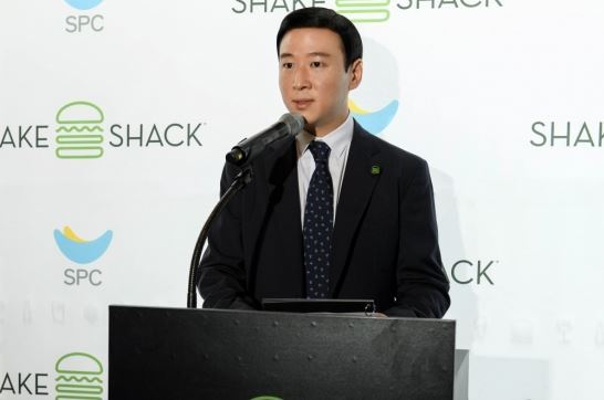 SPC Group vice chairman Hur Hee-soo holds a press conference on July 19 / SPC Group