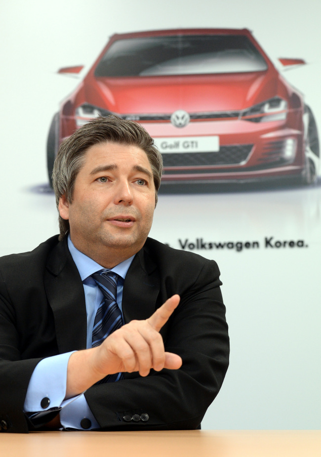 Thomas Kuehl, CEO of Volkswagen Korea, at his office in Cheongdam-dong, southern Seoul in 2014. The Investor /Ahn Hoon