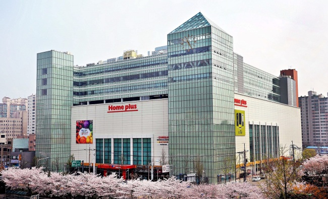 Homeplus‘ Gangseo branch opened after renovation last April. (Homeplus)