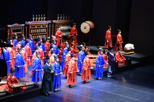Jongmyo Jeryeak is performed to mark the beginning of the 2015-2016 Korea-France Year at the Chaillot National Theater in Paris on Sept. 18, 2015. (Korea Arts Management Service)