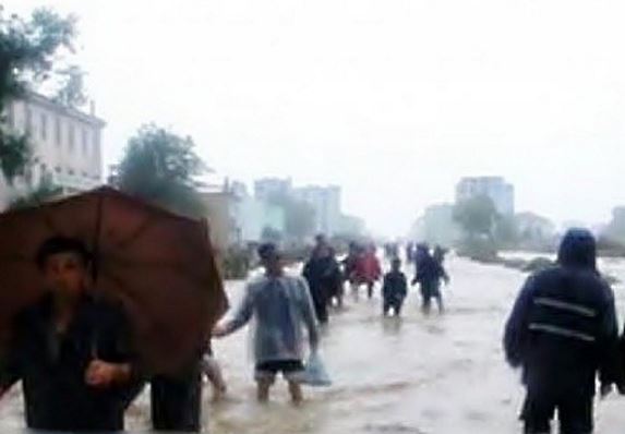 North Koreans are struggling in the flood-hit northern areas of North Hamgyong Province.