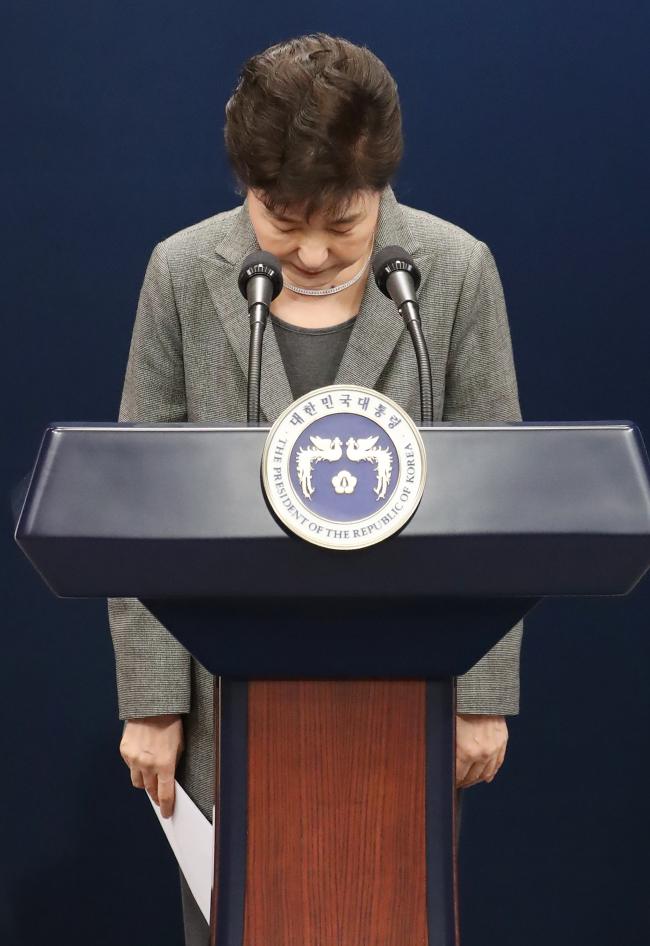 Park bows as she finishes her address. (Yonhap)