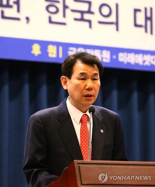 Jeong Eun-bo, vice chairman of the Financial Services Commission, in a file photo (Yonhap)