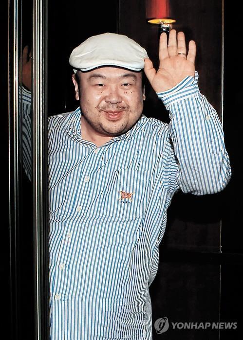 Kim Jong-nam, the half brother of North Korean leader Kim Jong-un, at a restaurant in Macau in 2010. (Yonhap)
