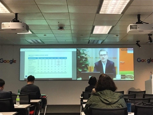 Rasmus Nielsen, director of research at the Reuters Institute for the Study of Journalism, speaks to reporters at a Google Inc. office in Seoul through video conferencing on March 28, 2017. (Yonhap)