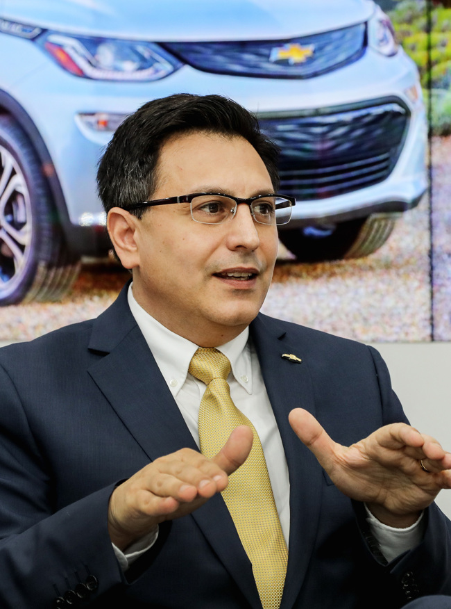 Michael Lelli, vehicle chief engineer of Bolt EV, speaks during an interview at the 2017 Seoul Motor Show in Goyang, Gyeonggi Province, Thursday. (GM Korea)