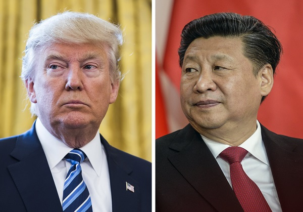 US President Donald J. Trump (L) and Chinese President Xi Jinping (Yonhap)