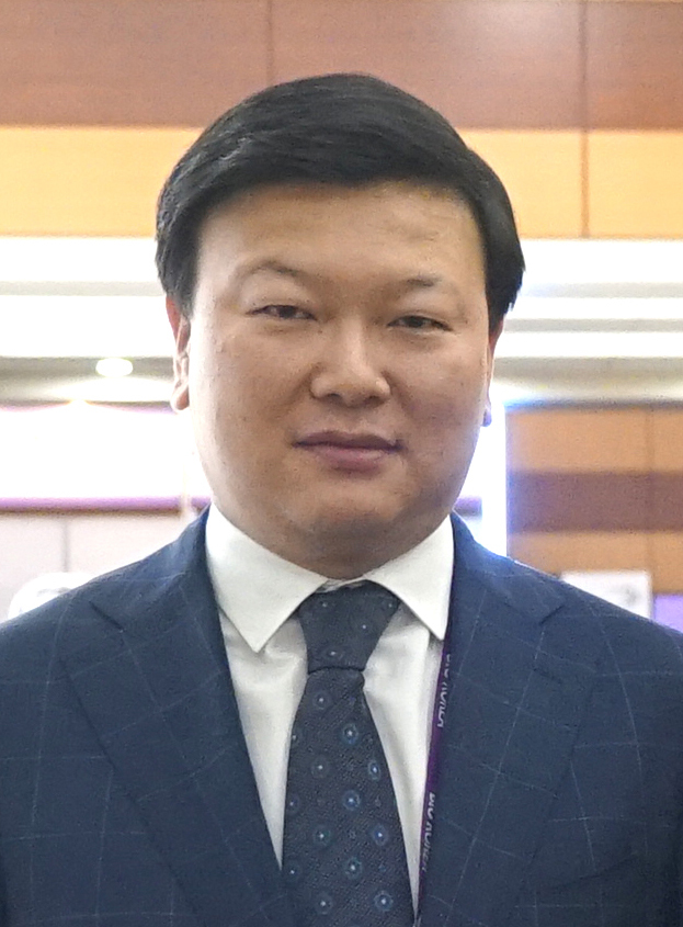 Kazakh Vice Minister of Health Alexey Tsoi (Kazakh Embassy)