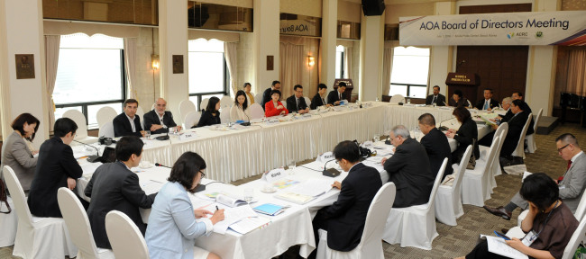 The 16th Asian Ombudsman Association Board of Directors meeting was held in Seoul in 2014. (Anti-Corruption and Civil Rights Commission)