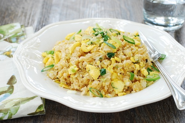 Egg fried rice (Korean Bapsang)