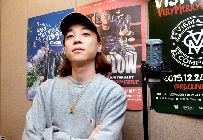 Rapper Nucksal poses during a recent interview with The Korea Herald in Seoul. (Park Hyun-koo / The Korea Herald)