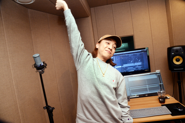 Rapper Nucksal poses during a recent interview with The Korea Herald in Seoul. (Park Hyun-koo / The Korea Herald)