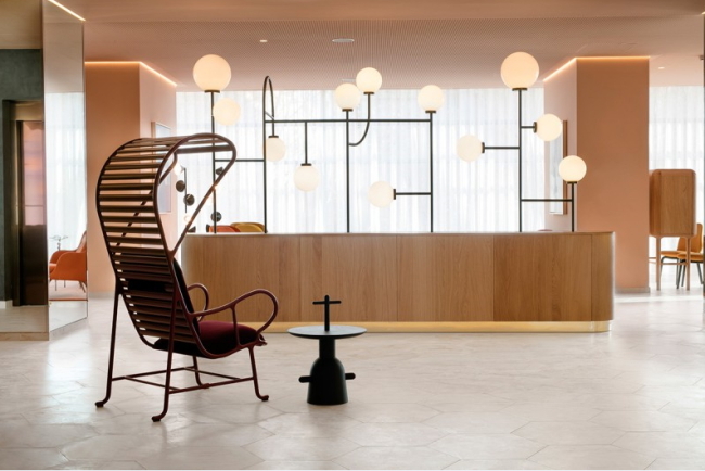 The recepton at the Hotel Barcelo Torre de Madrid by Jaime Hayon (Herald Design Forum)