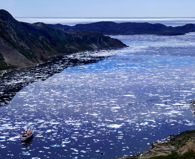 A photograph from the Arctic Impressions Photo Exhibit (Biosphere Environmental Education)