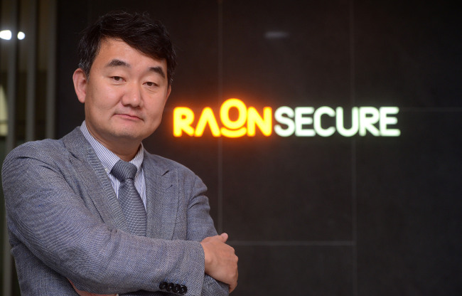 Raonsecure Chief Executive Lee Soon-hyung (Herald DB)