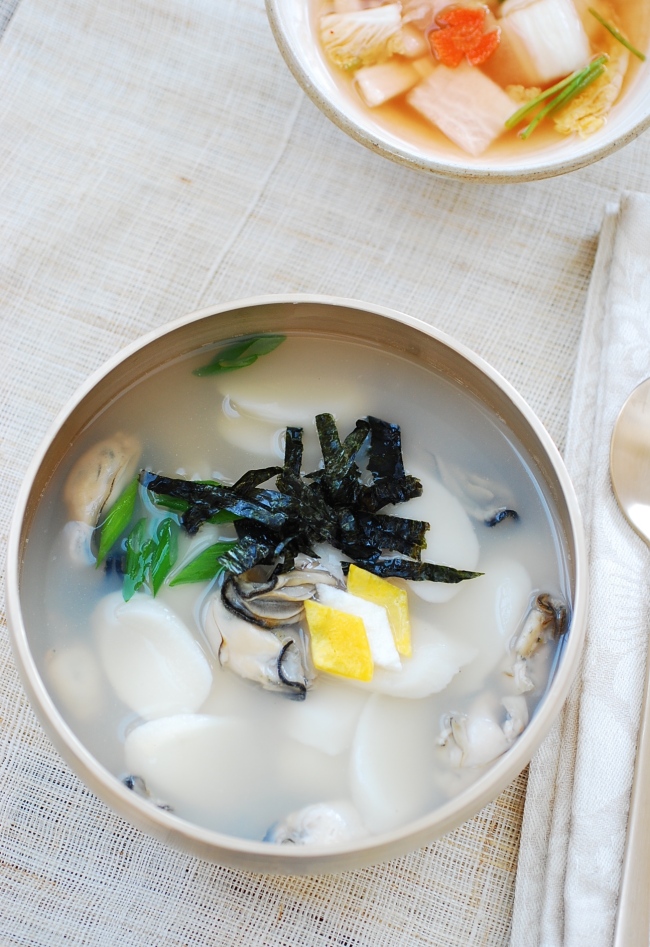 Home Cooking Gul Tteokguk Oyster Rice Cake Soup