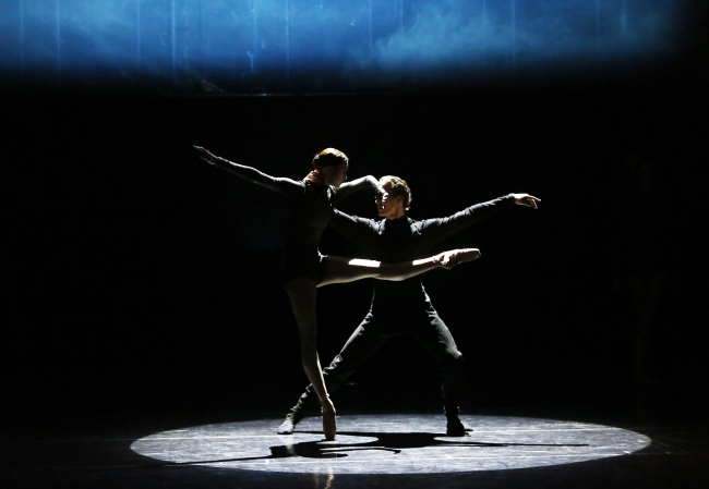 A scene from “White Sleep” /Universal Ballet Company