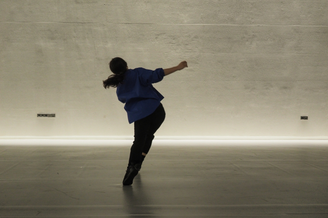 “Combining Placing +” by choreographer Ro Kyung-ae (SeMA)