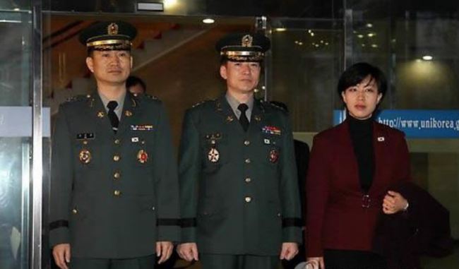 Army Maj. Gen. Kim Do-gyun (L), appointed to lead South Korea`s delegation to general-grade talks with North Korea, is shown in this file photo. (Yonhap)