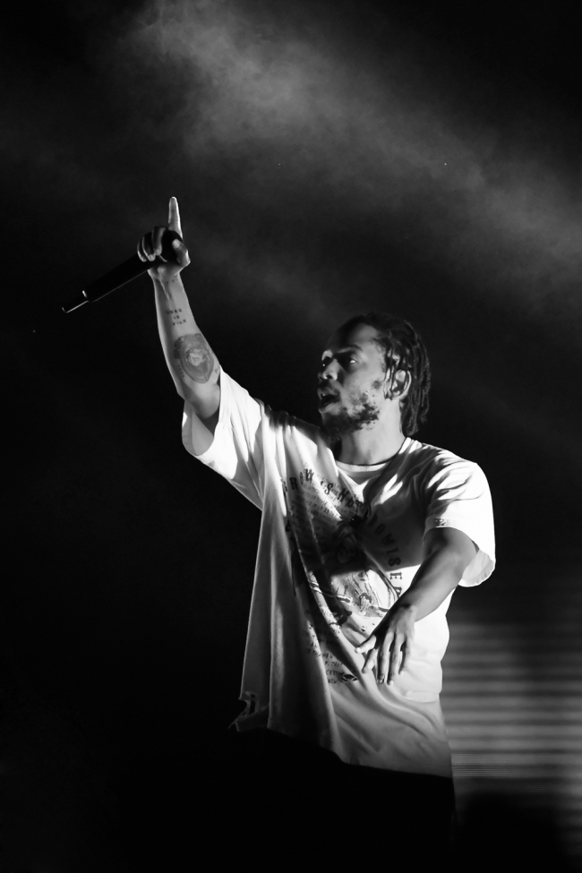 Herald Review] Kendrick Lamar storms Seoul, despite glitches