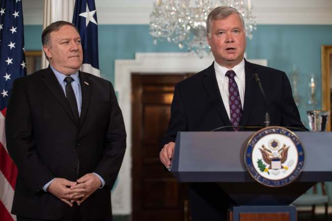 New US special representative to North Korea Steve Biegun speaks after being named by Secretary of State Mike Pompeo (L) at the State Department in Washington, DC, on Aug. 23. (AFP-Yonhap)