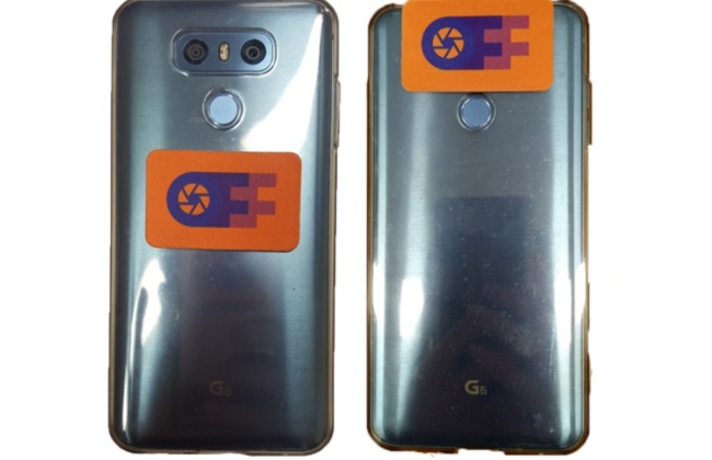 One side of the sticker serves as a camera cover. The other side is a cloth that can be used to wipe the phone clean. (Gyeonggi Bukbu Provincial Police Agency)