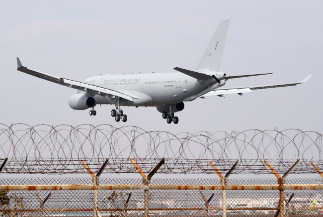 Air refueling tanker A330 MRTT arrived at an air base in the southern city of Gimhae, South Gyeongsang Province, Monday. Yonhap