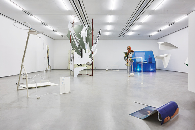 An installation view of Doosan Gallery’s exhibition “YourSearch, On-demand Research Service” (Doosan Gallery)