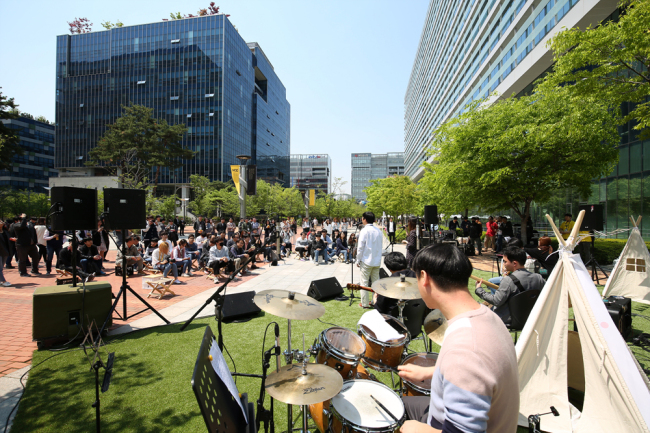 Street performance held during 2018 Nexon Developer Conference (Nexon Korea)
