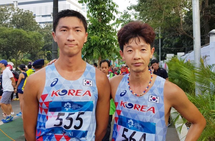 Race Walker Kim Hyun-sub (left). (Yonhap)