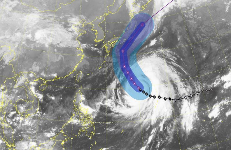 Satellite image shows the expected path of Typhoon Habigis as of 9 a.m. on Oct. 9, 2019 (Korea Meteorologial Administration)