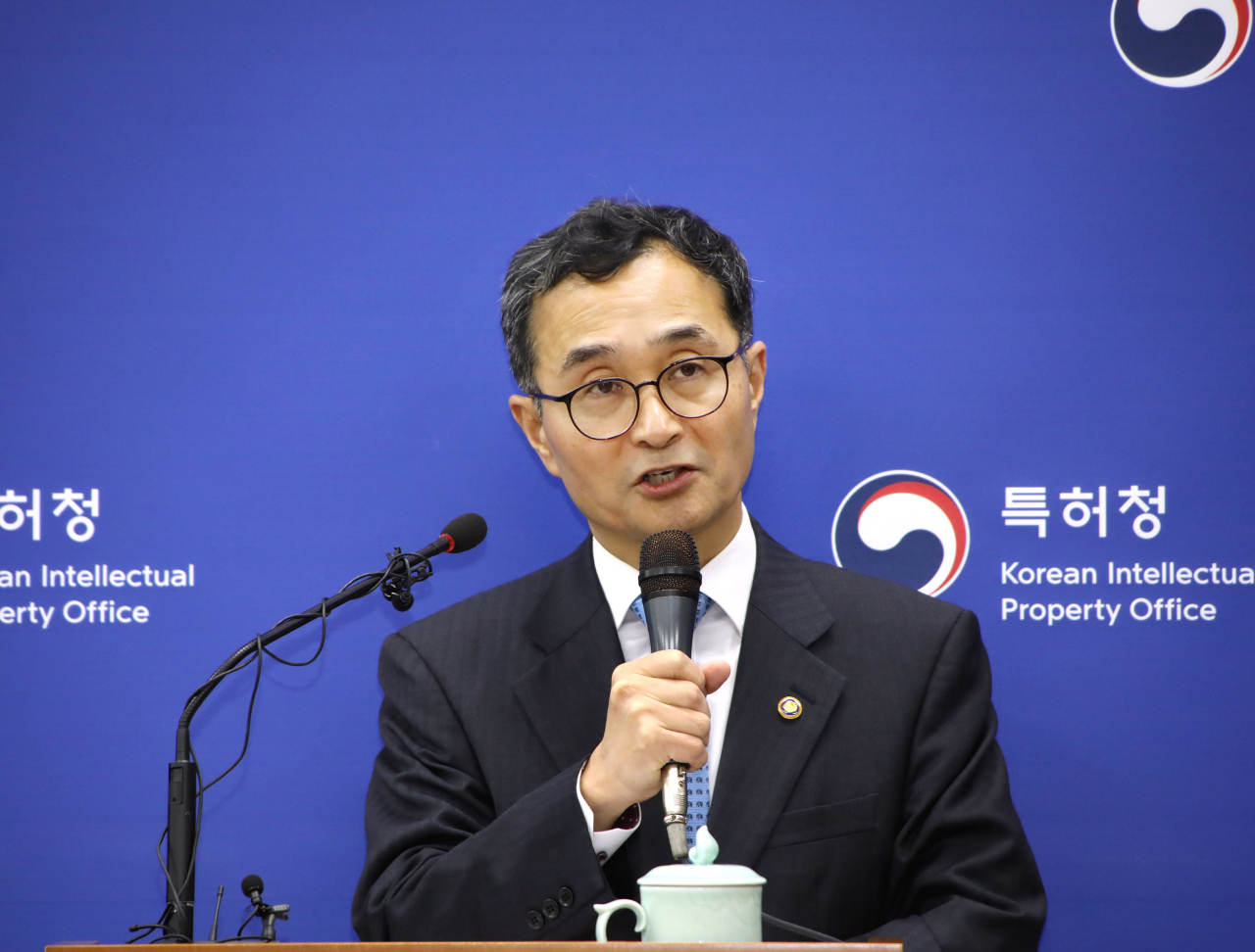 KIPO Commissioner Park Won-joo attends a press briefing Thursday. (KIPO)