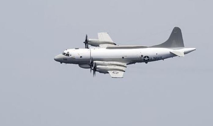 This photo, captured from the US Navy website, shows an EP-3E Aries naval reconnaissance plane. (PHOTO NOT FOR SALE) (Yonhap)