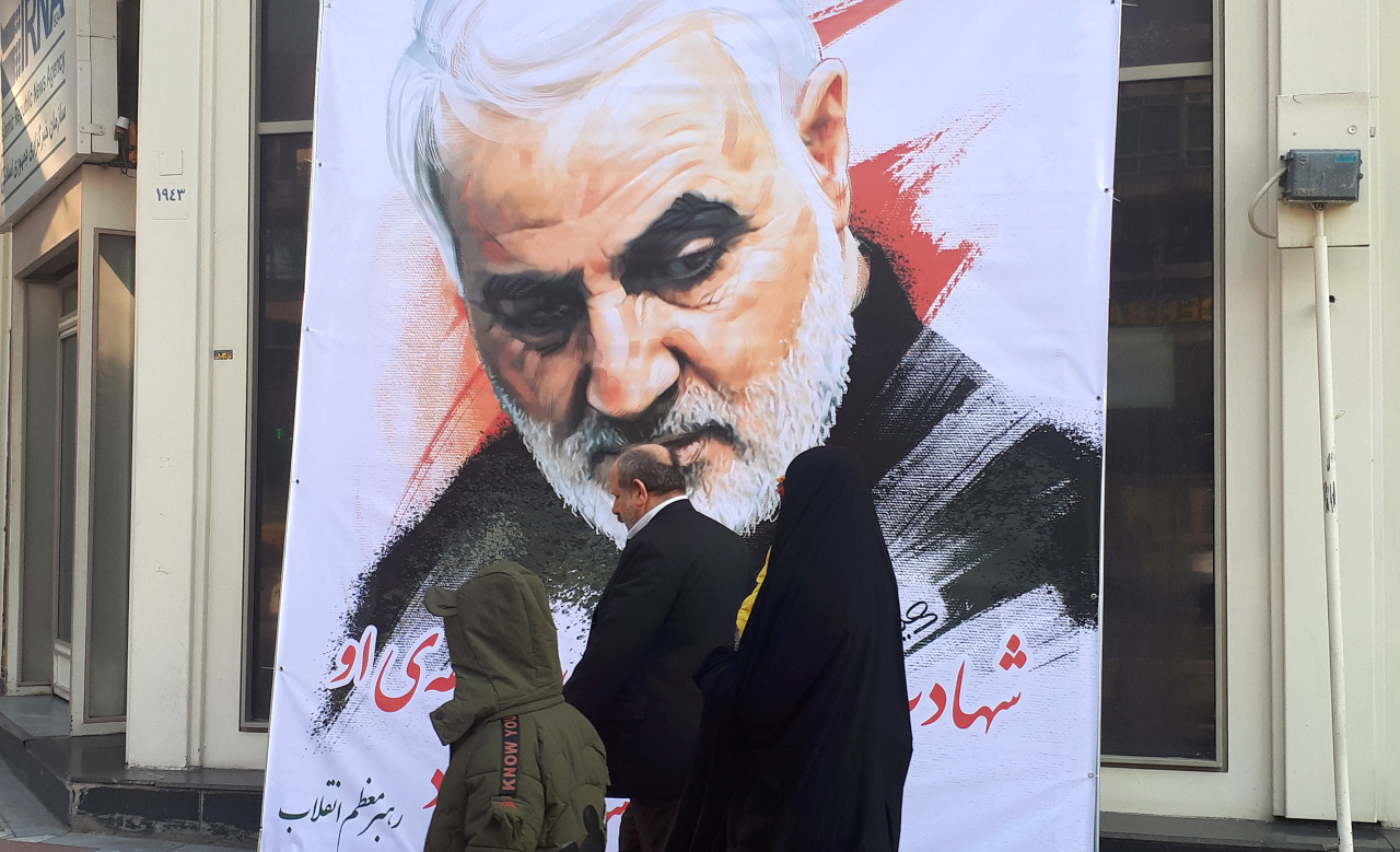 Friday's fatal drone strike on Qassem Soleimani, the head of Iran's elite Quds Force, has raised the tensions in the Middle East. (Yonhap) 