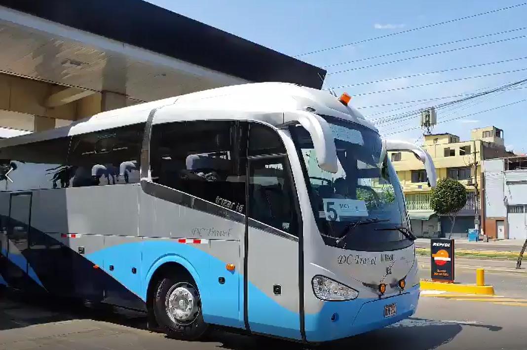 South Korean Embassy in Peru arranged busses to bring South Korean nationals from other cities in the country to the capital, Lima, where a charter flight to Korea is set to depart. (Yonhap)