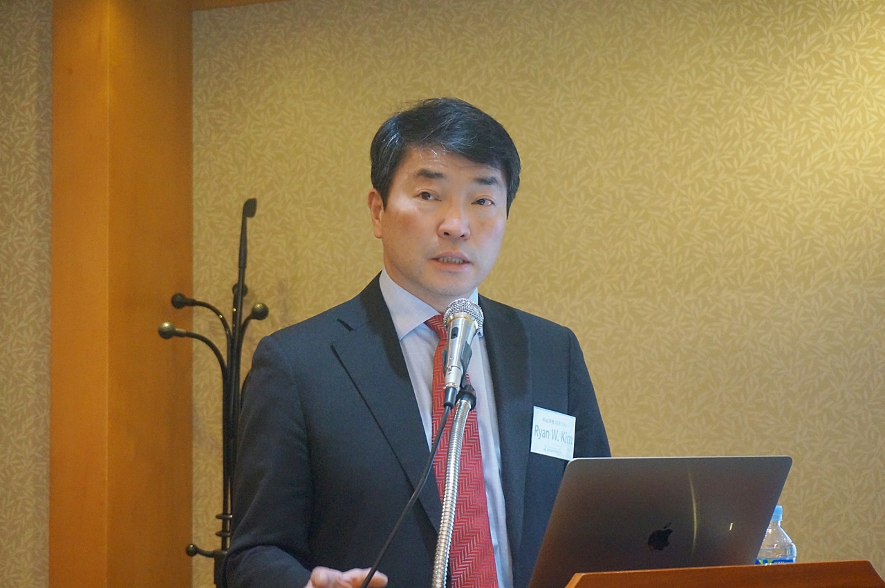 Psomagen CEO Ryan Kim speaks at a briefing held in Seoul on Wednesday. (Psomagen)