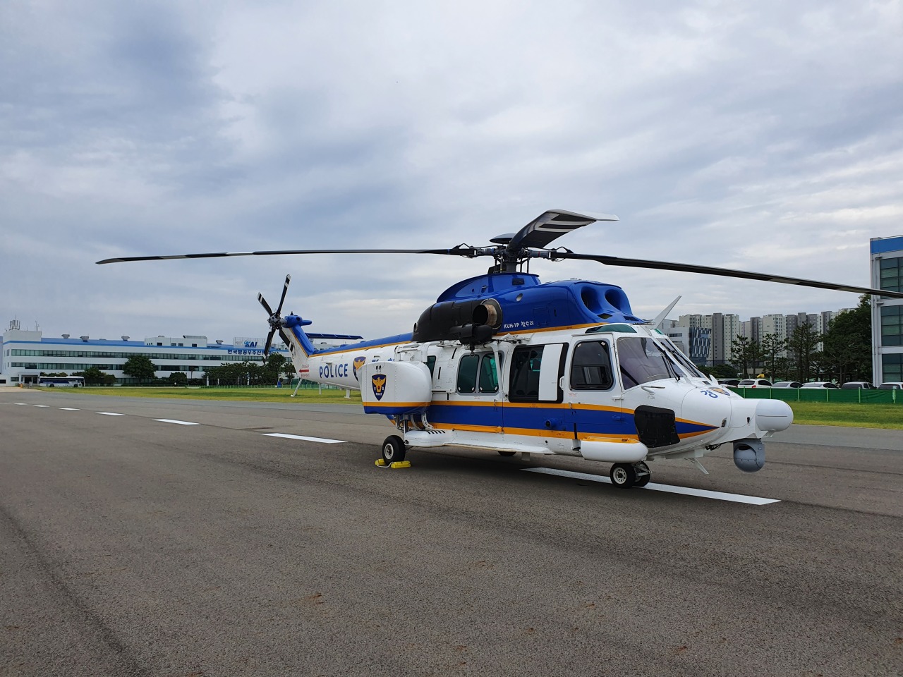 KAI’s Chamsuri policer helicopter (Kim Byung-wook/The Korea Herald)