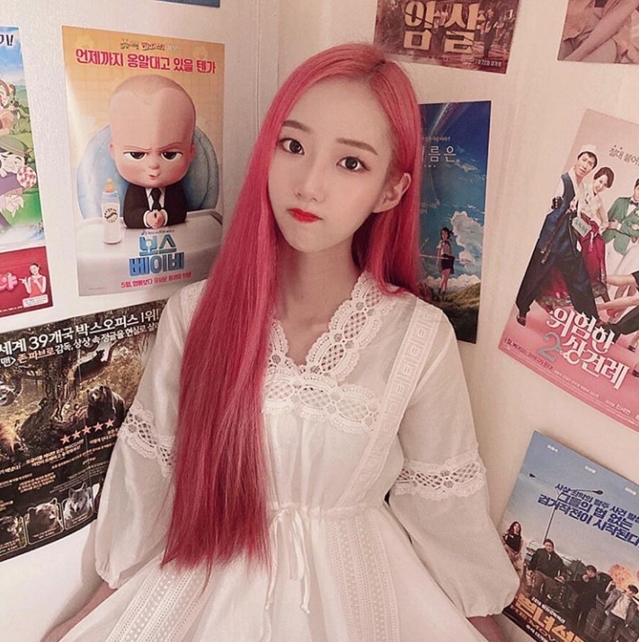 Former K-pop group ILUV member Minah (Instagram)