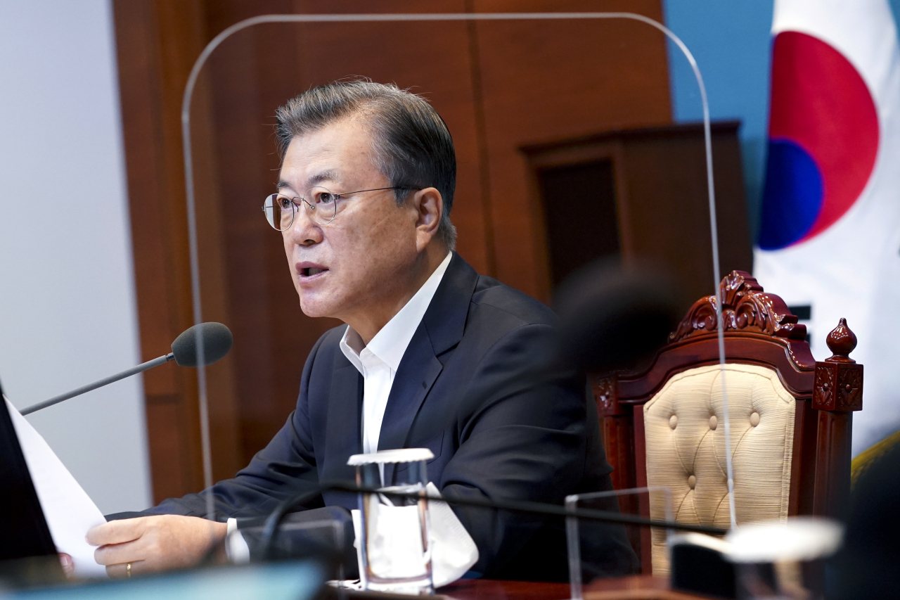 President Moon Jae-in speaks at the Cabinet meeting on Tuesday. (Yonhap)