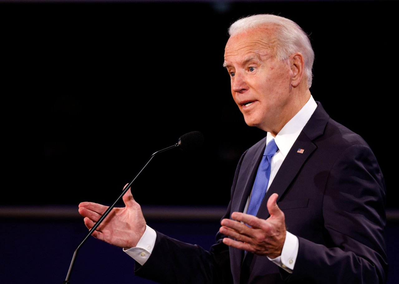 Joe Biden speaks during the final presidential debate at Belmont University, in Nashville, Tennessee, on Oct. 22. (Reuters-Yonhap)