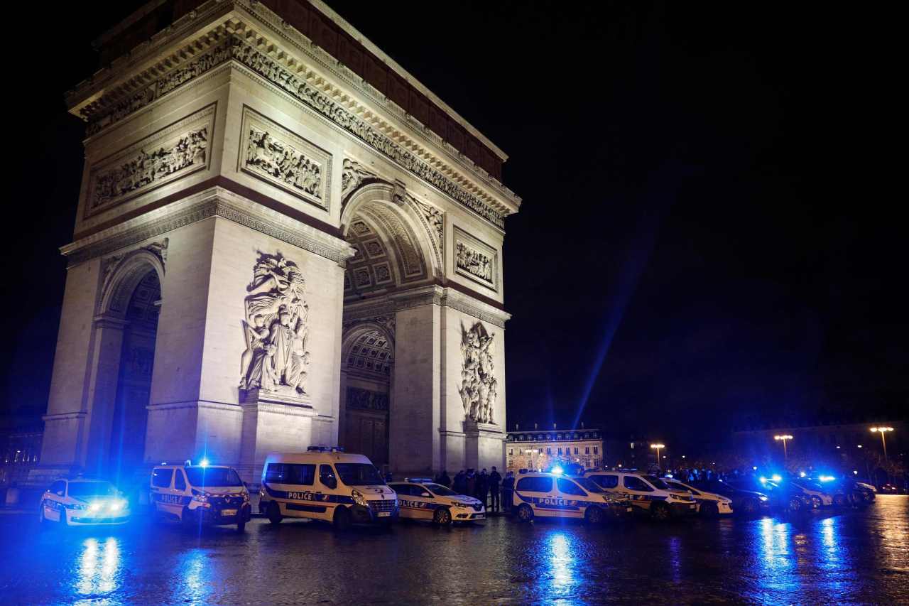 The photo shows Arc de triomphe de l'Étoile in Paris, France. (AFP-Yonhap)