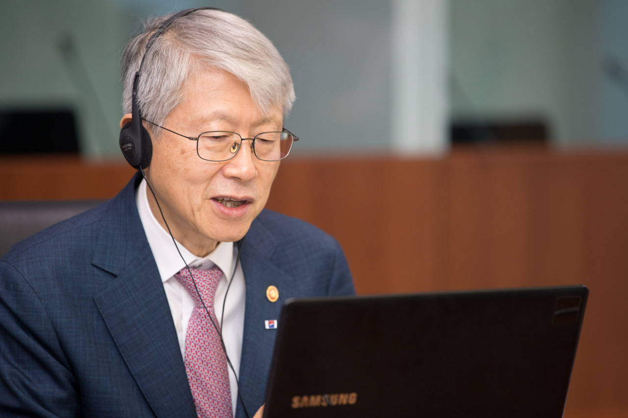 ICT Minister Choi Ki-young (Yonhap)