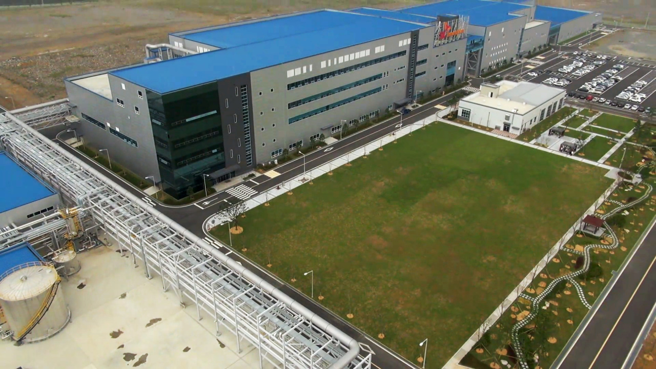 SK Innovation’s battery manufacturing facility in Seosan, South Chungcheong Province. (SK Innovation)