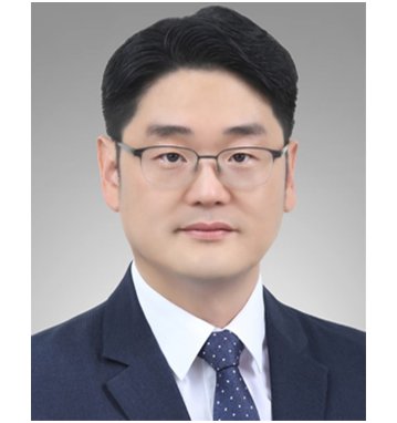 Professor Choi Dae-seon (Soongsil University)