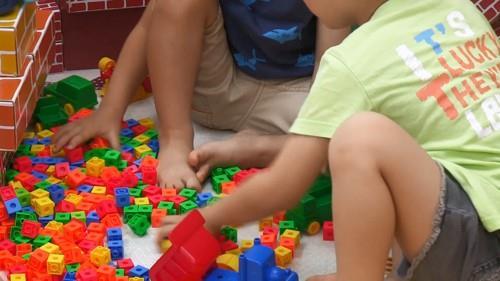 This file photo from Yonhap News TV shows children playing at home due to COVID-19. (Yonhap)