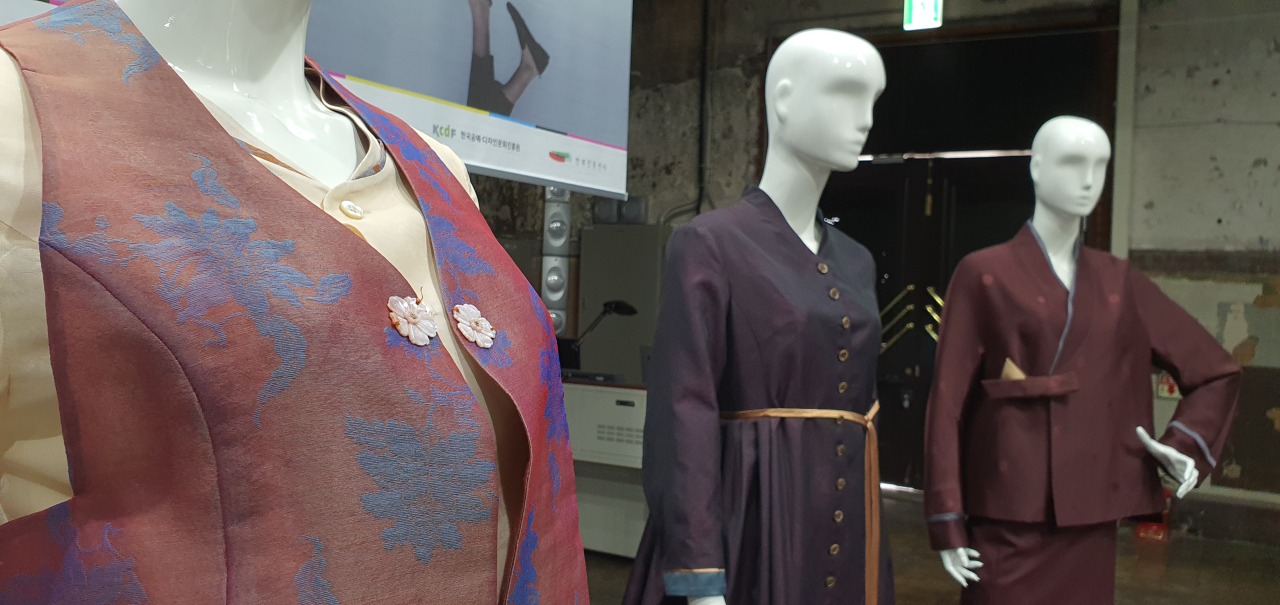 Design details of hanbok-inspired business casual attire (Kim Hae-yeon/ The Korea Herald)