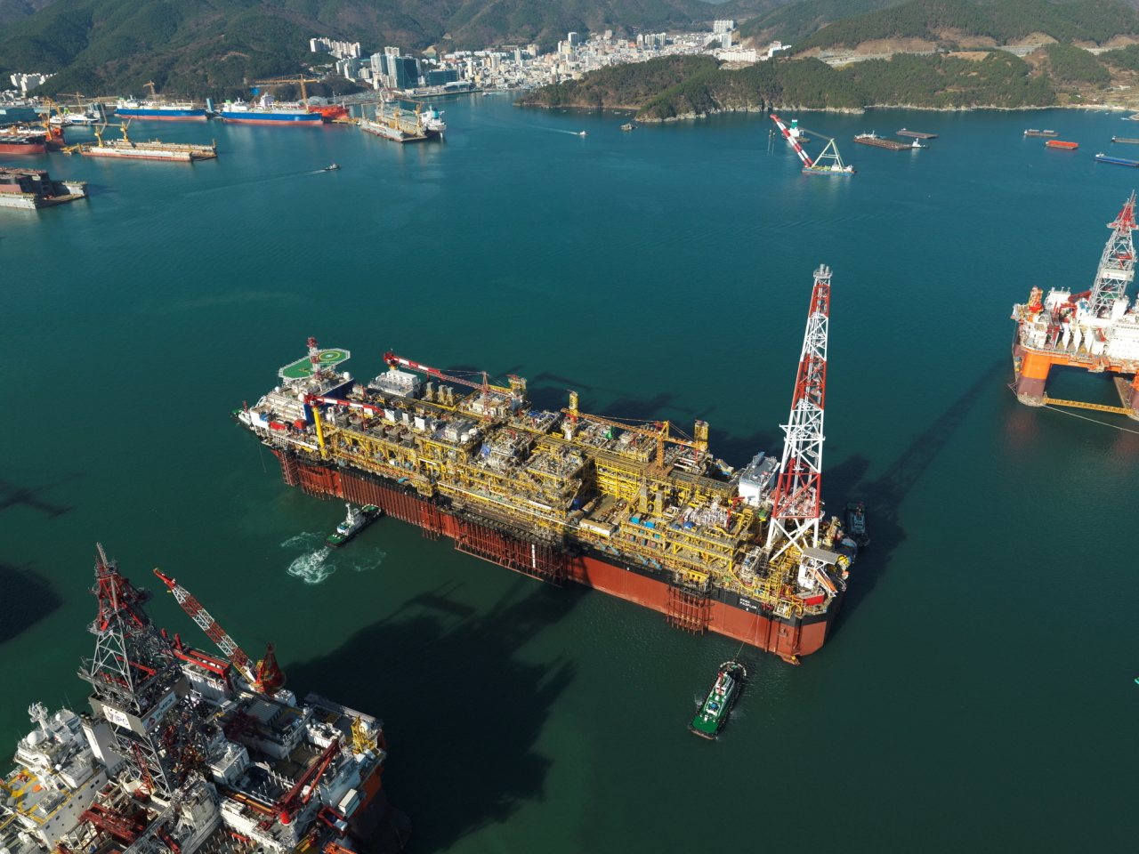 This photo provided by Daewoo Shipbuilding & Marine Engineering Co. (DSME) on Monday shows a floating production, storage and offloading vessel (FPSO) built by the shipbuilder. (Daewoo Shipbuilding & Marine Engineering Co.)