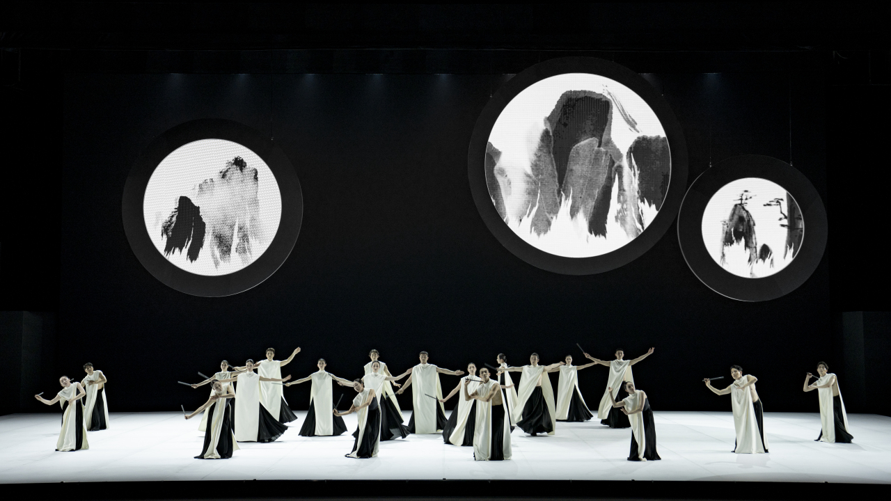 A scene from “Sanjo,” presented by the National Dance Company of Korea (National Theater of Korea)