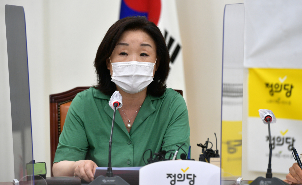 Rep. Sim Sang-jung of the Justice Party speaks at the National Assembly earlier this month. (Yonhap)