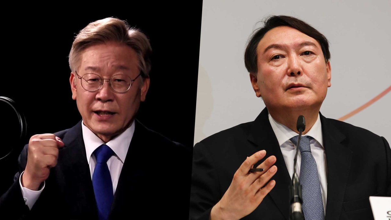 This composite file photo shows two South Korean presidential hopefuls, Gyeonggi Province Gov. Lee Jae-myung (L) and former Prosecutor General Yoon Seok-youl. (Yonhap)